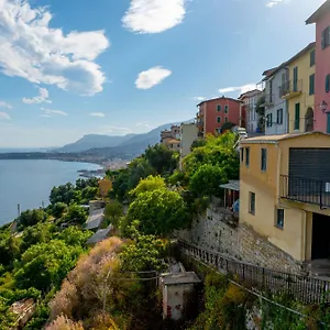 Grimaldi Sea View , Ventimiglia Italia