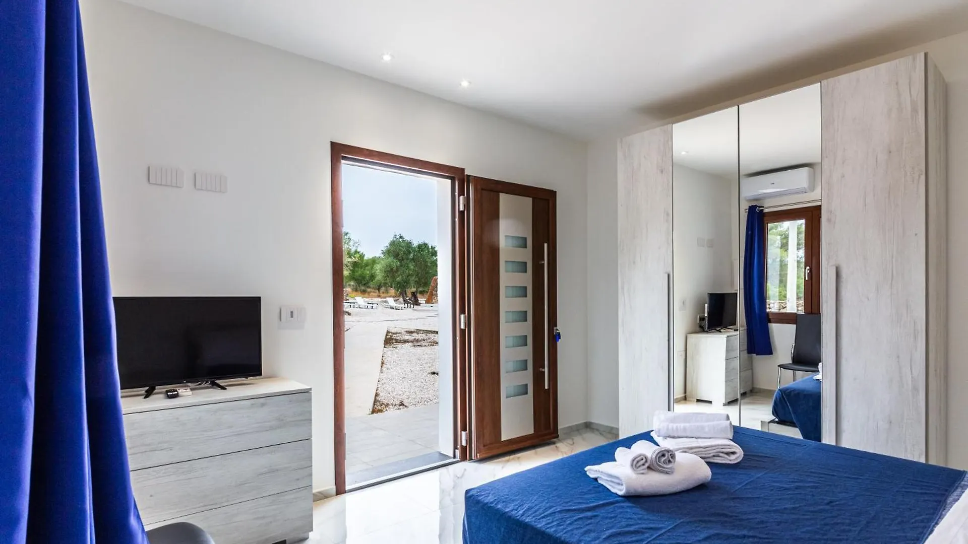 Farmhouse La Croisette - Agriturismo Italia